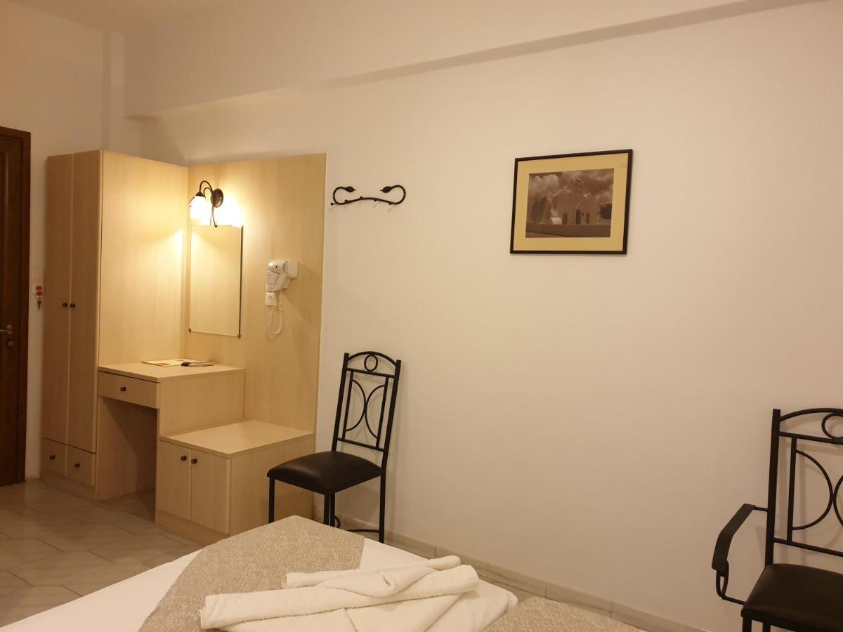 Sifnos Hotel Benaki Platis Gialos  Bagian luar foto
