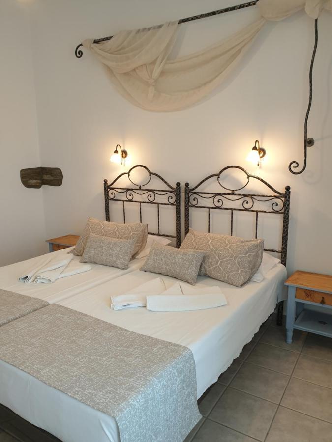 Sifnos Hotel Benaki Platis Gialos  Bagian luar foto
