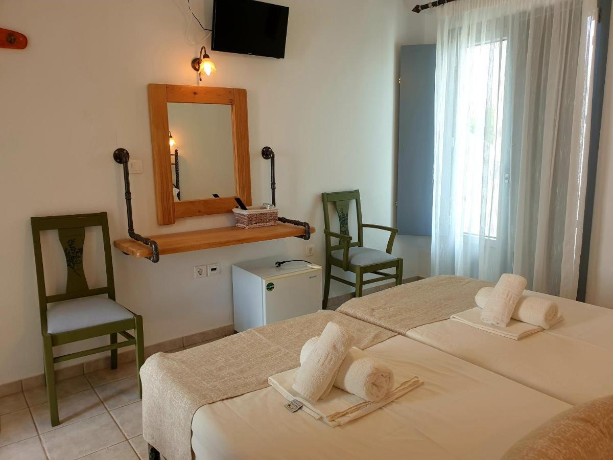 Sifnos Hotel Benaki Platis Gialos  Bagian luar foto