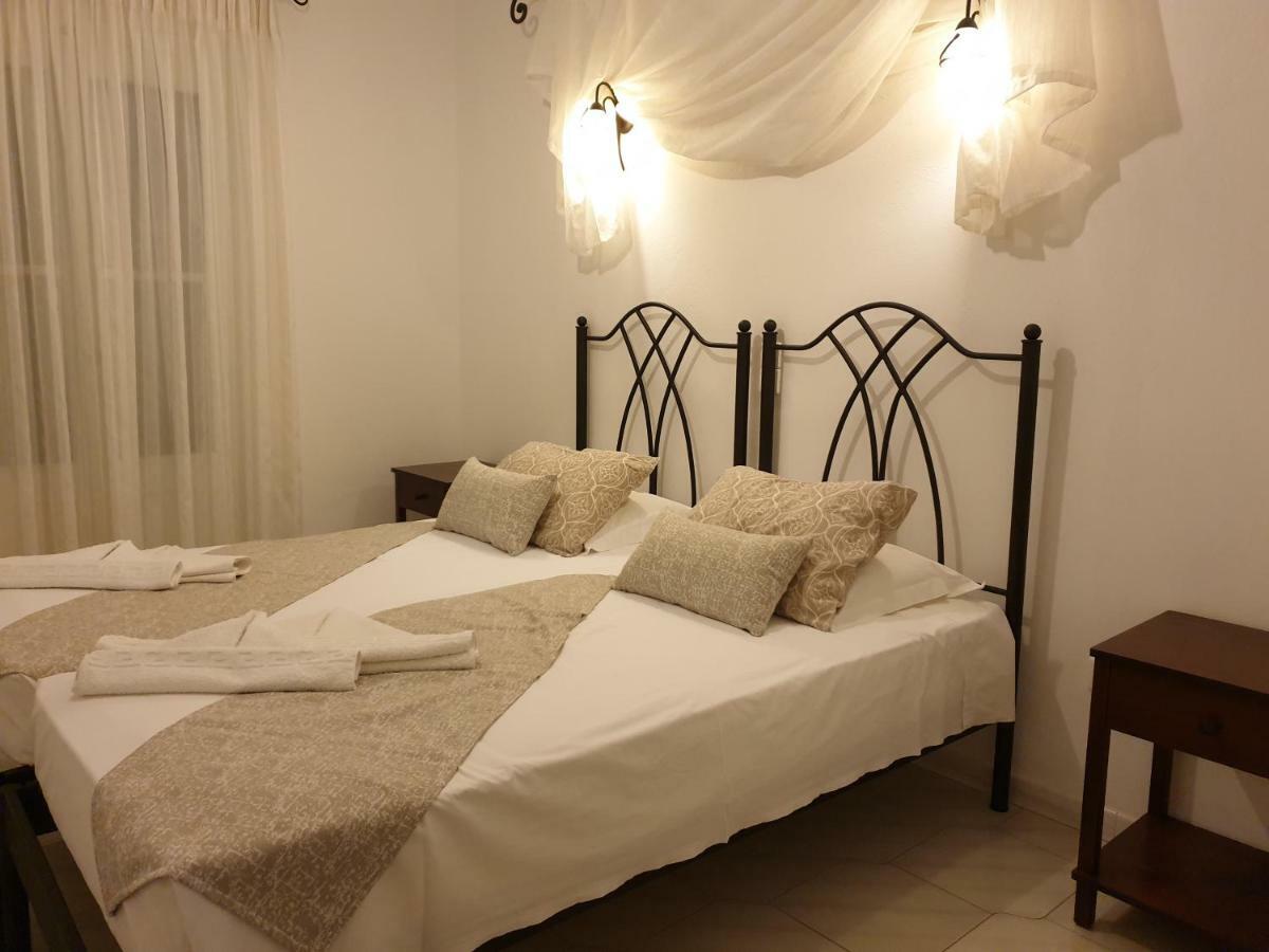 Sifnos Hotel Benaki Platis Gialos  Bagian luar foto